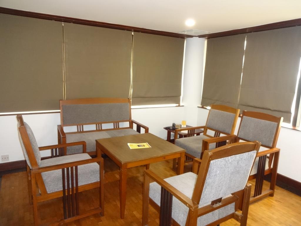 Keys Select By Lemon Tree Hotels, Malabar Gate, Calicut Exterior foto