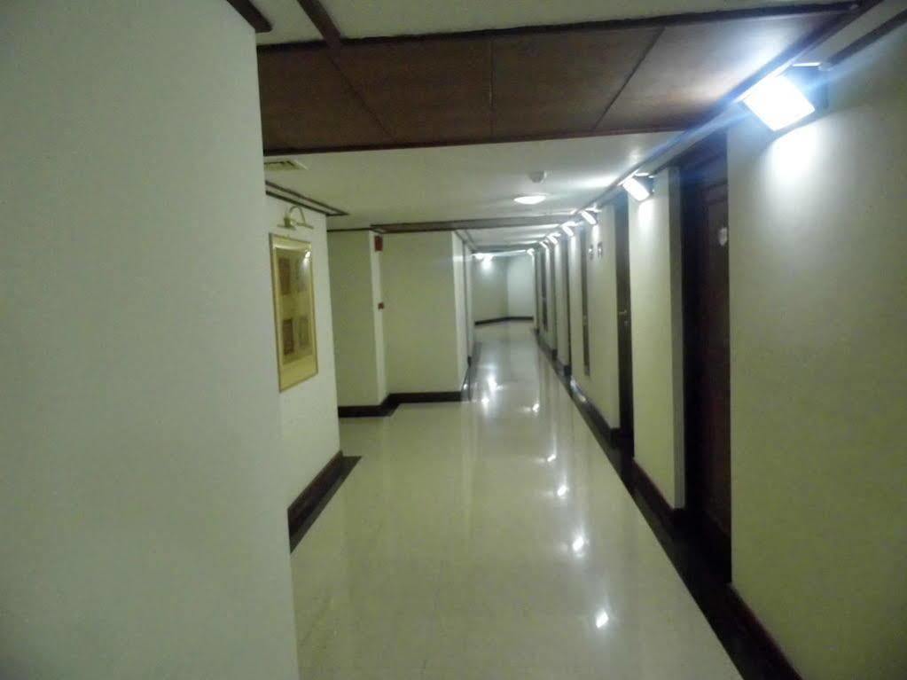 Keys Select By Lemon Tree Hotels, Malabar Gate, Calicut Exterior foto